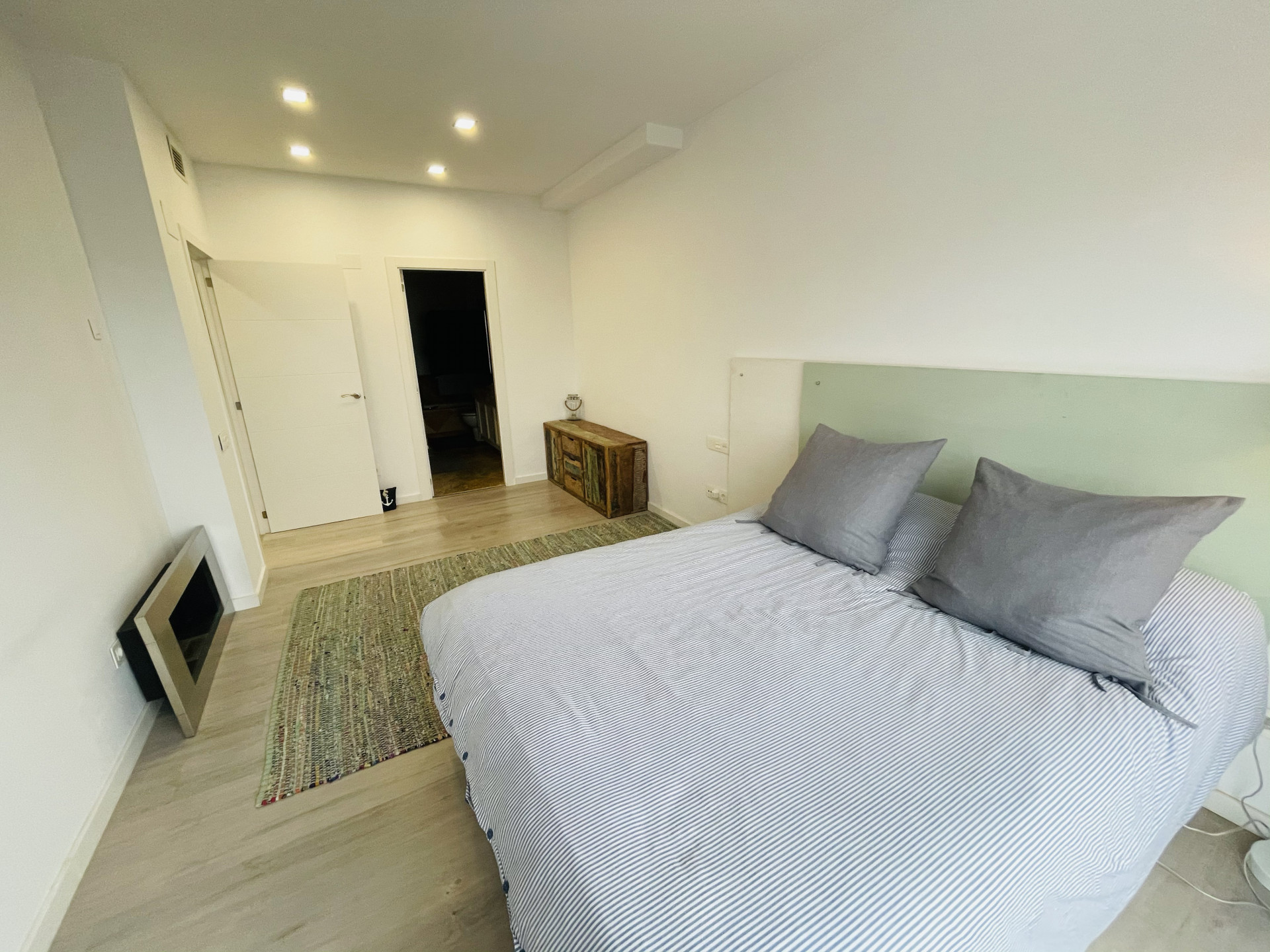 ДОМА-В-ДЕРЕВНЕ en Istan · Zahara-de-Istan 1195000€