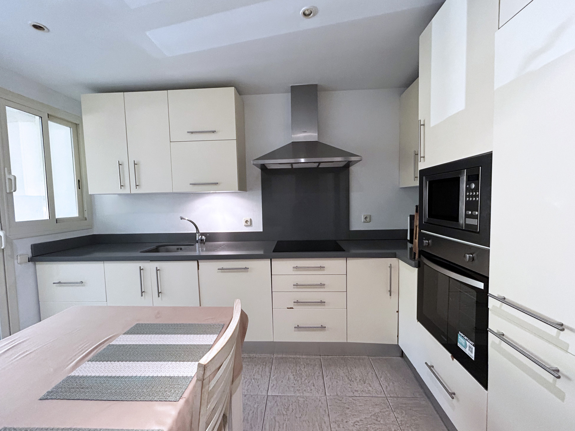 КВАРТИРЫ en Marbella · Marbella-Este---Rio-Real 699000€