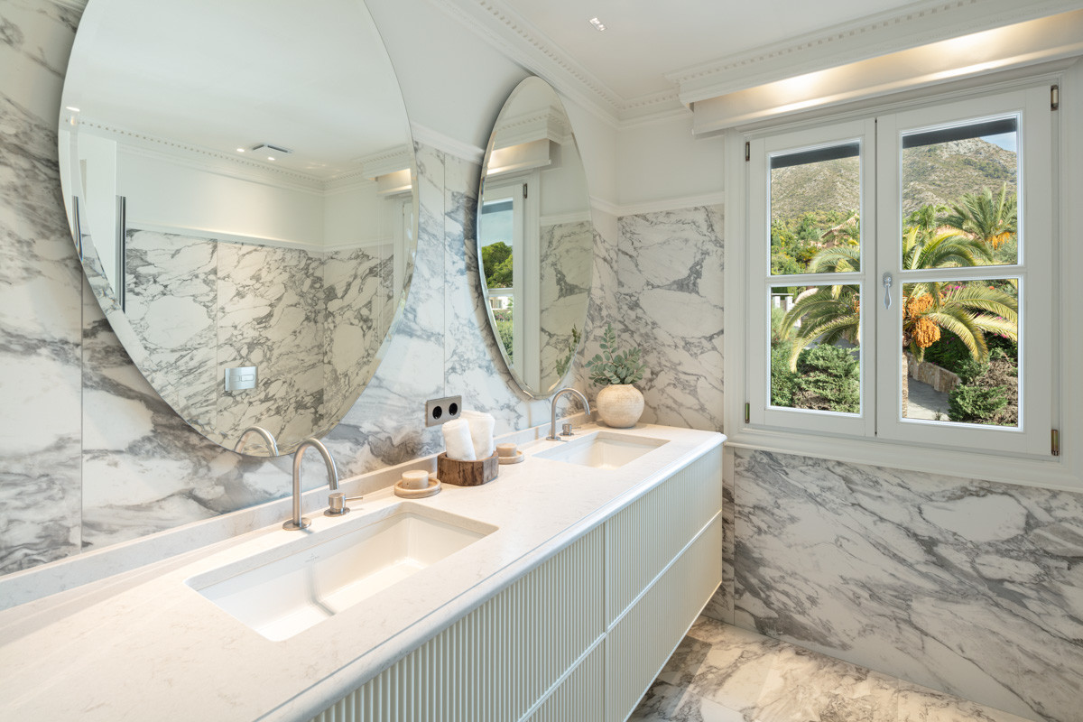 Villa in Marbella Golden Mile