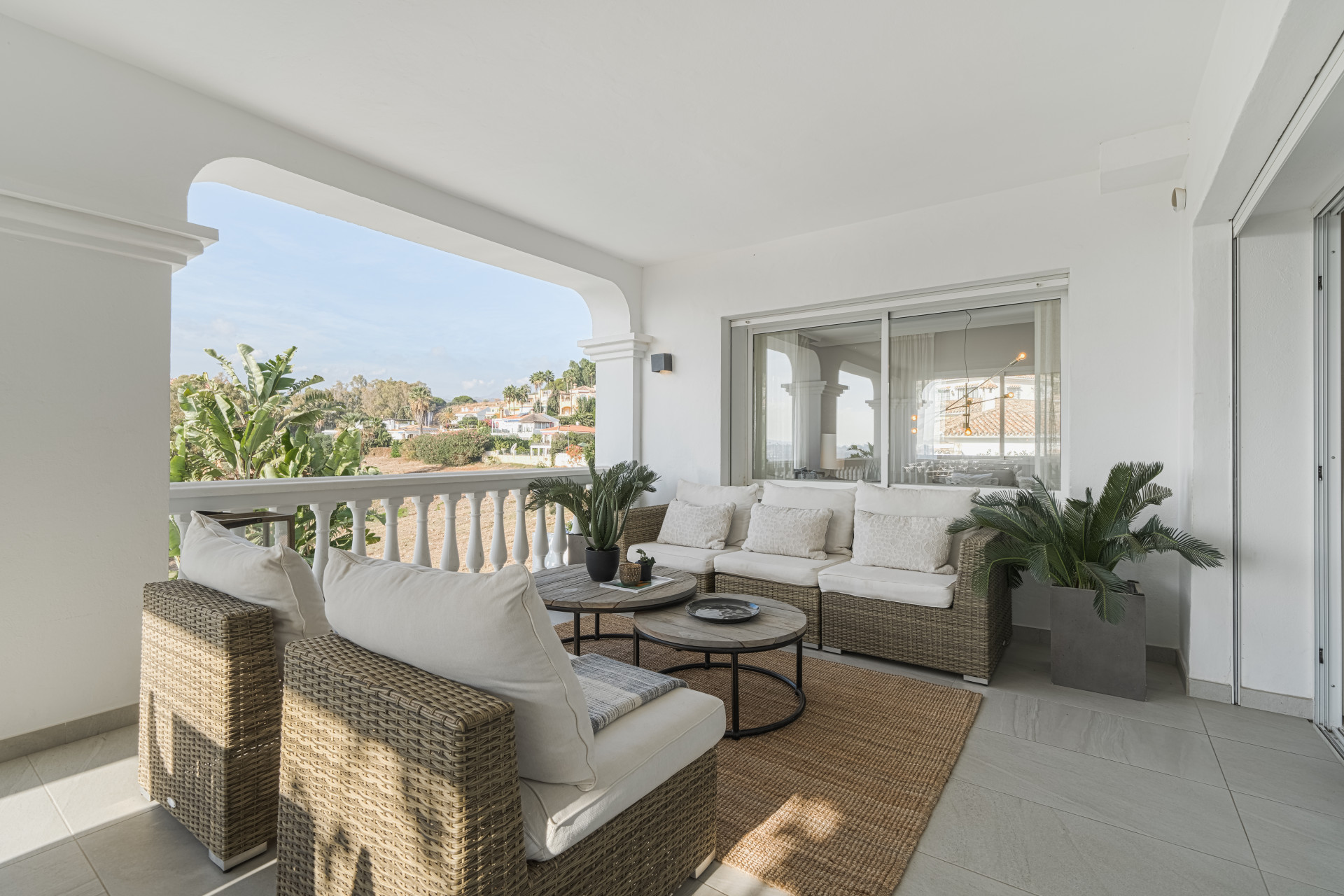 Villa in Nueva Andalucia