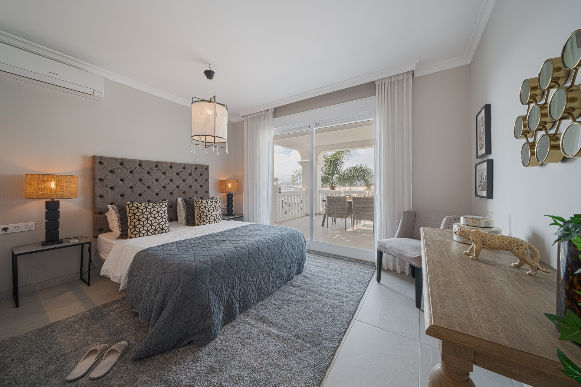 Villa in Nueva Andalucia