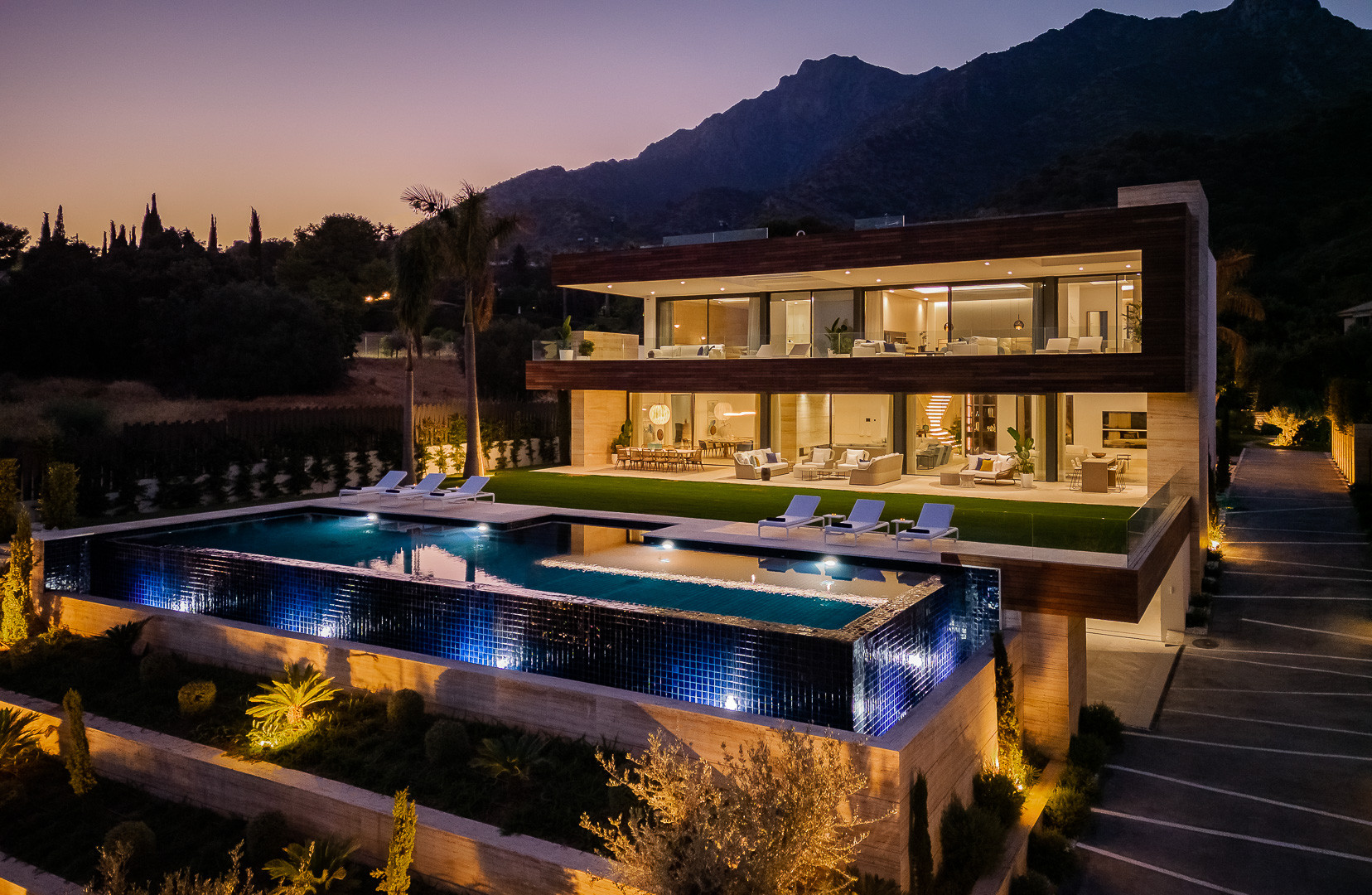 Brand new contemporary design mansion with sea views on the Golden Mile, Marbella