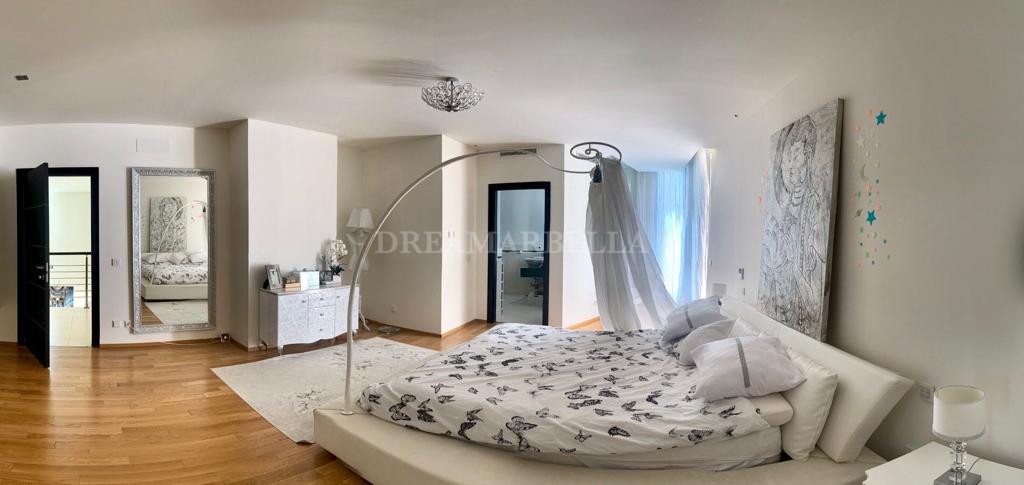 Semi Detached House in Marbella Golden Mile