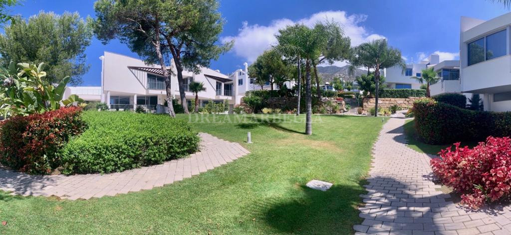 Semi Detached House in Marbella Golden Mile