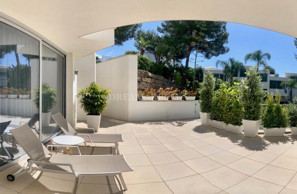 Semi Detached House in Marbella Golden Mile