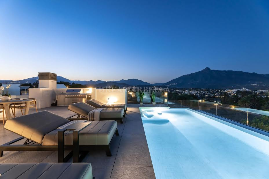 Town House in Nueva Andalucia