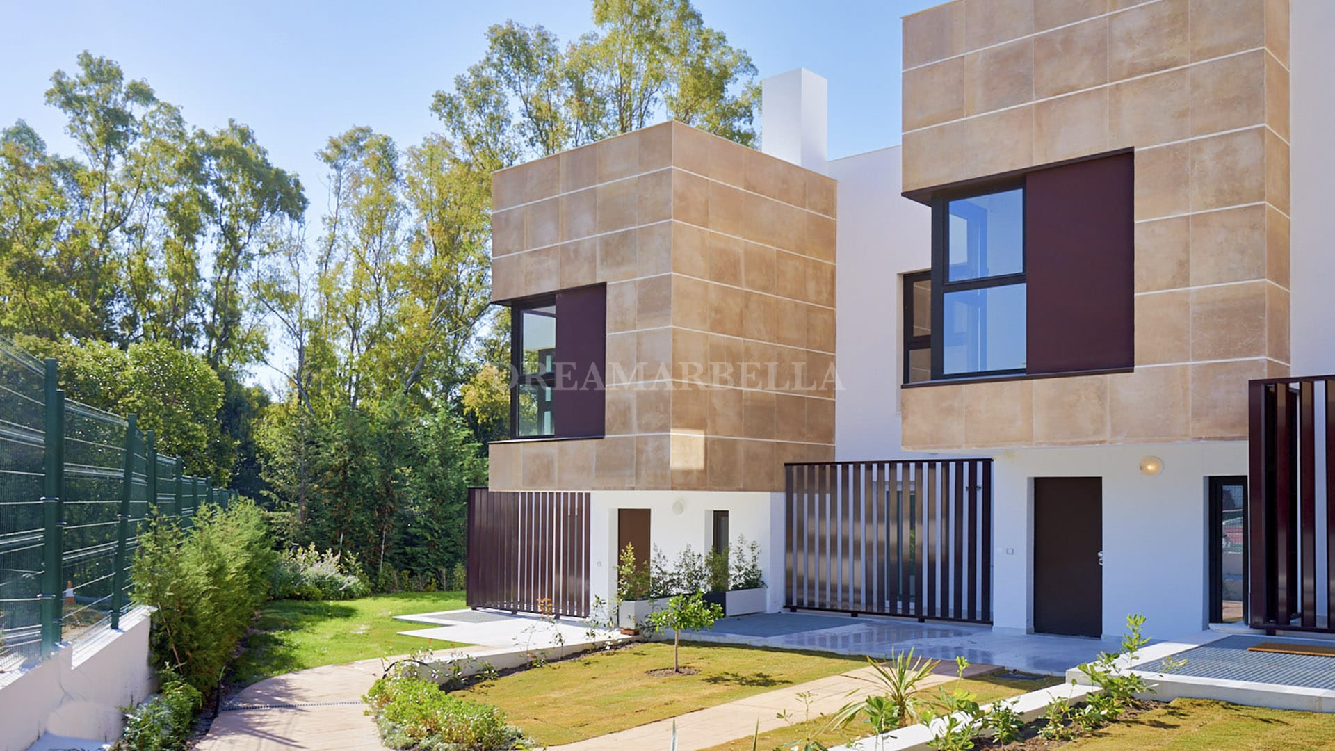 Town House in Nueva Andalucia