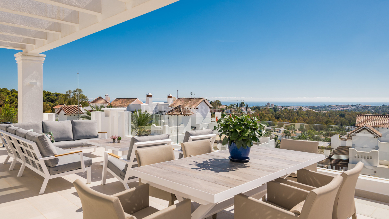 Duplex Penthouse in Nueva Andalucia
