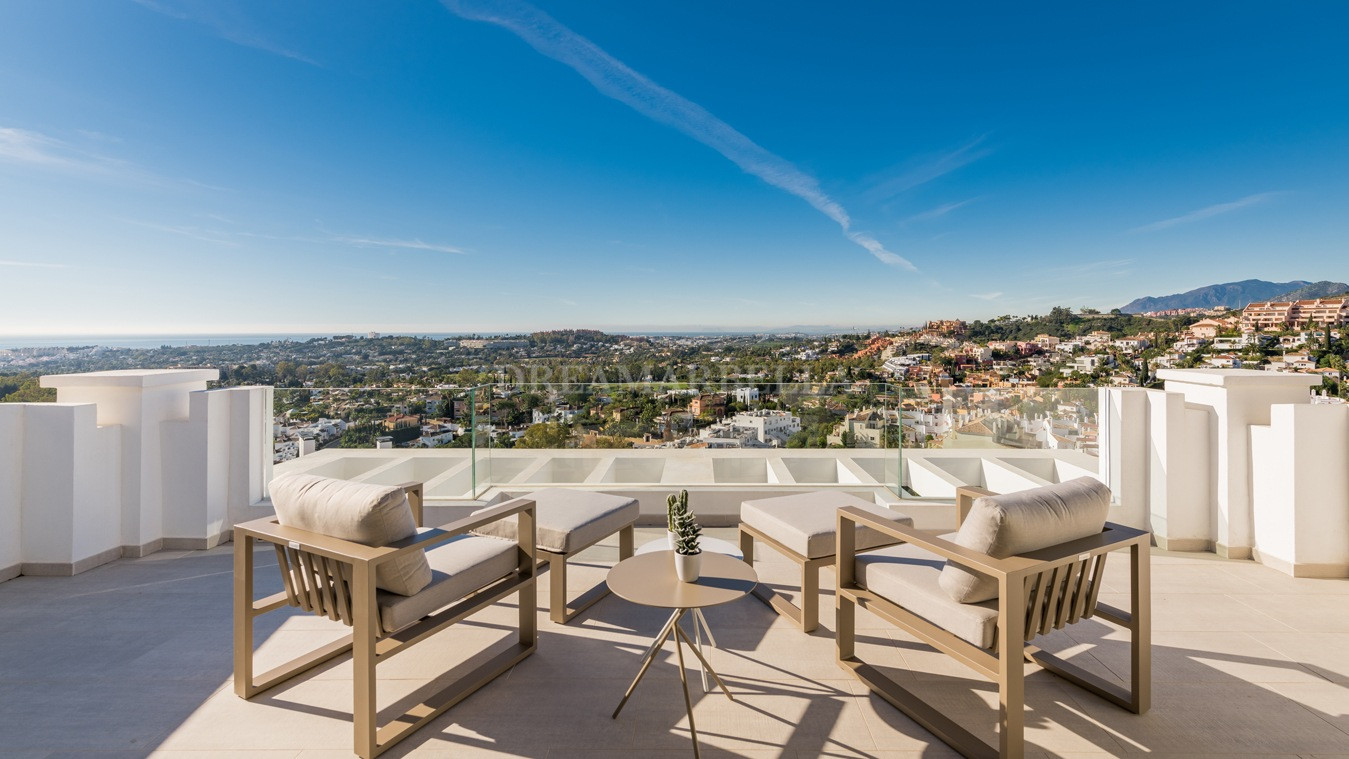 Duplex Penthouse in Nueva Andalucia