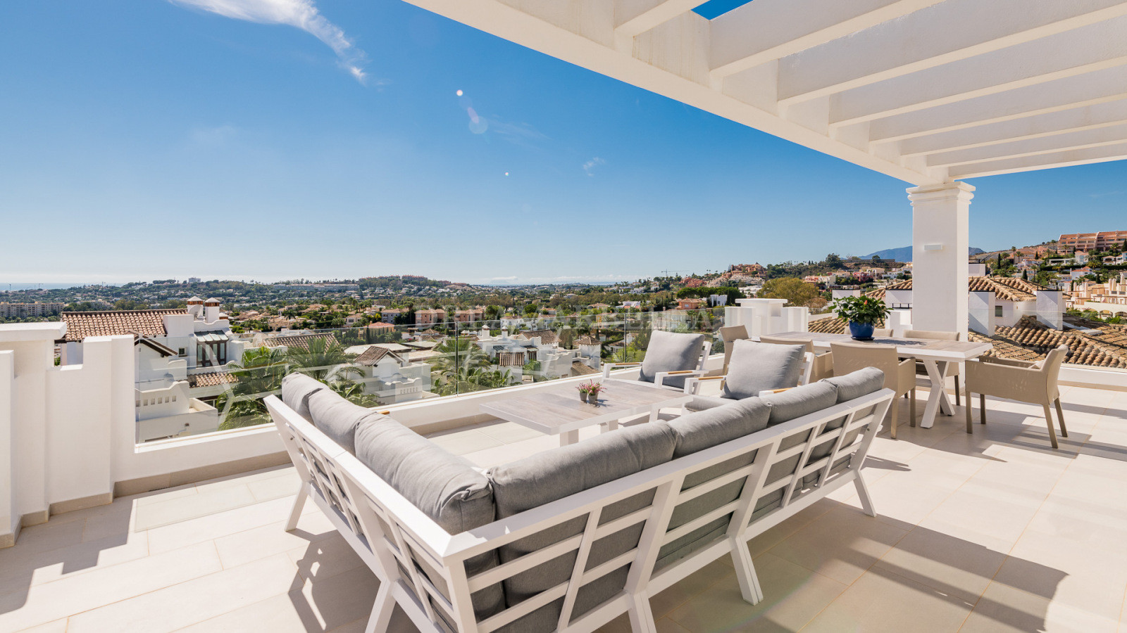 Duplex Penthouse in Nueva Andalucia