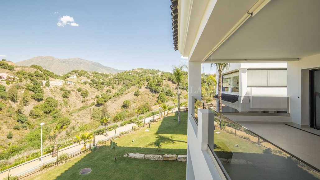 Apartment in Altos de Estepona