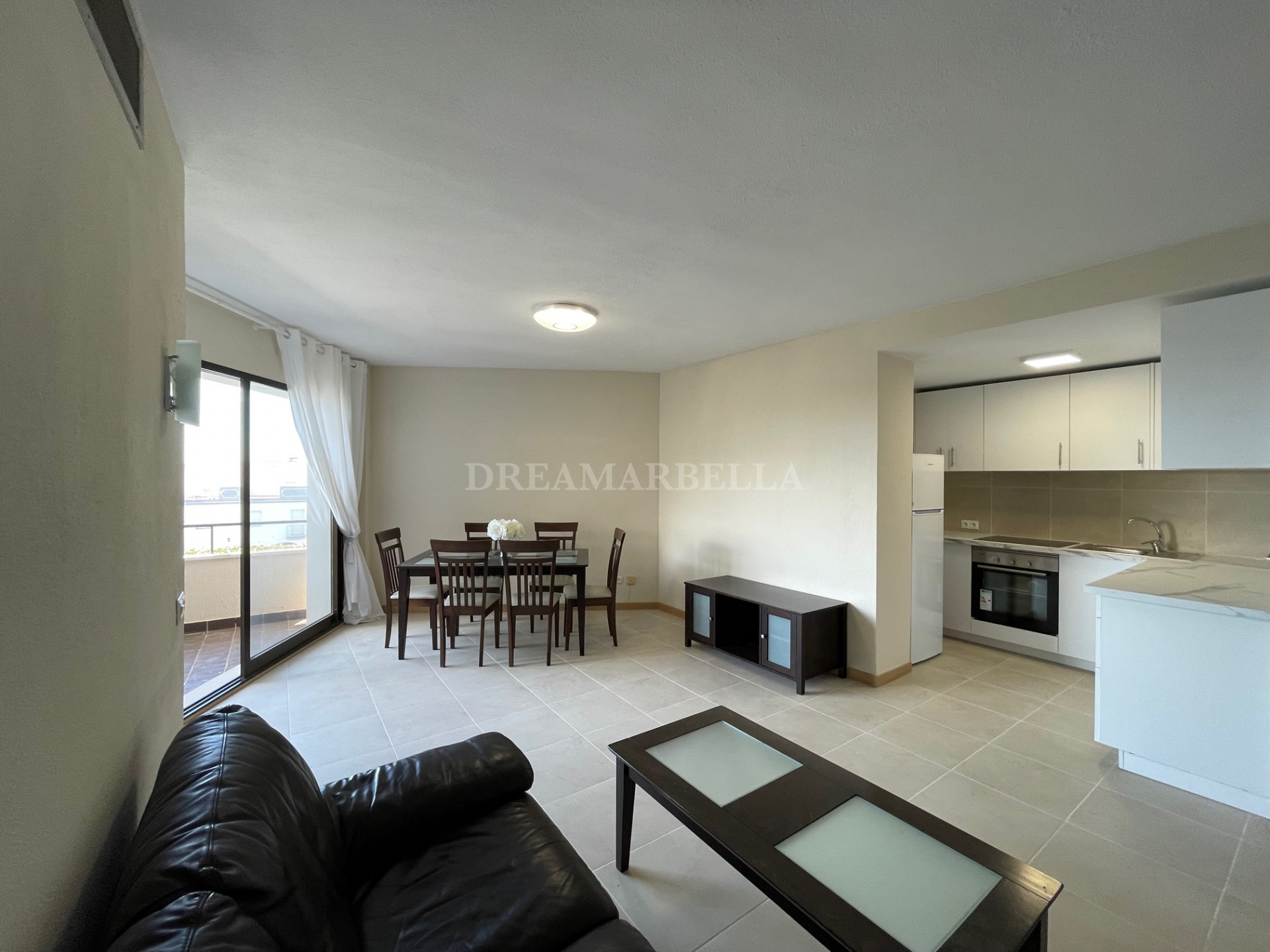 Apartment in Estepona East