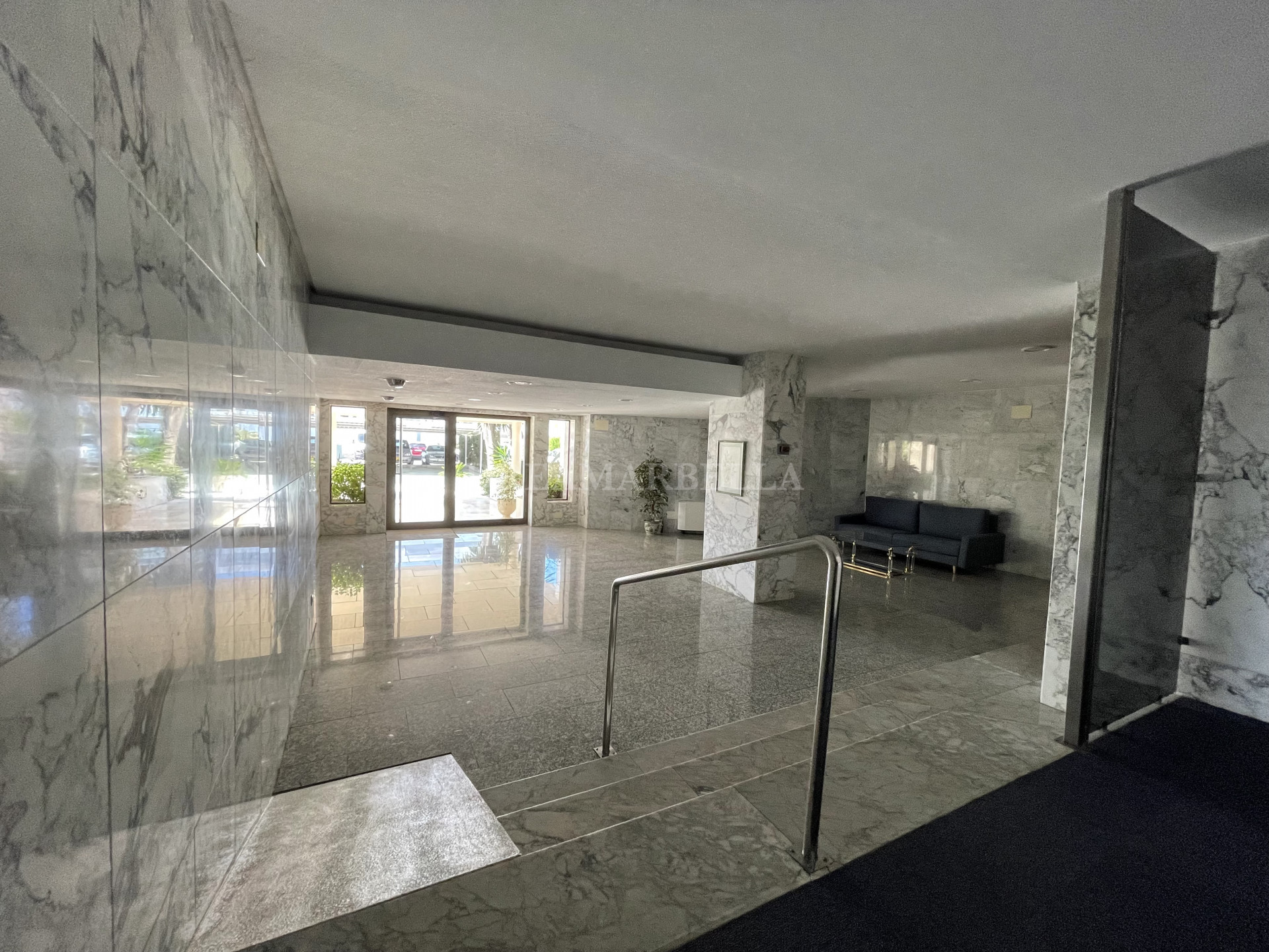 Apartment in Estepona East