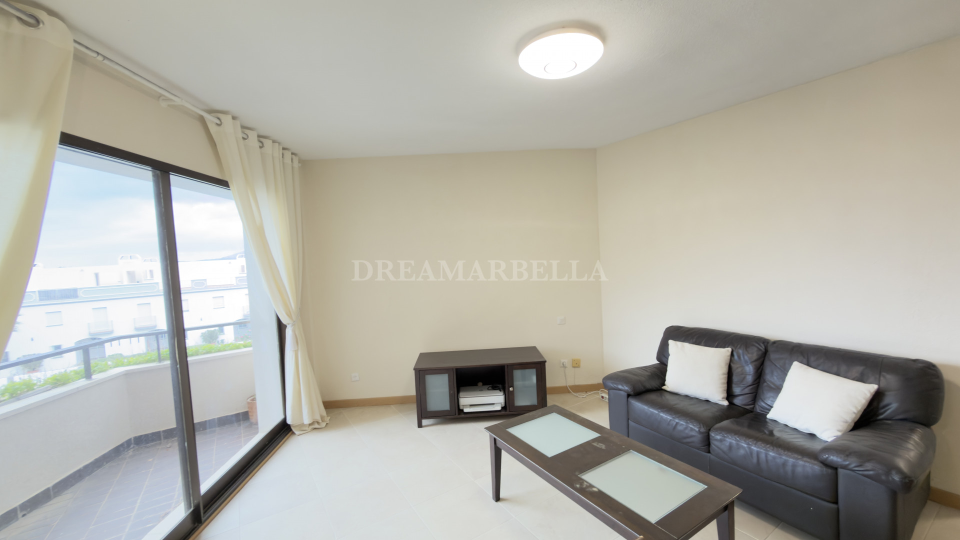 Apartment in Estepona East