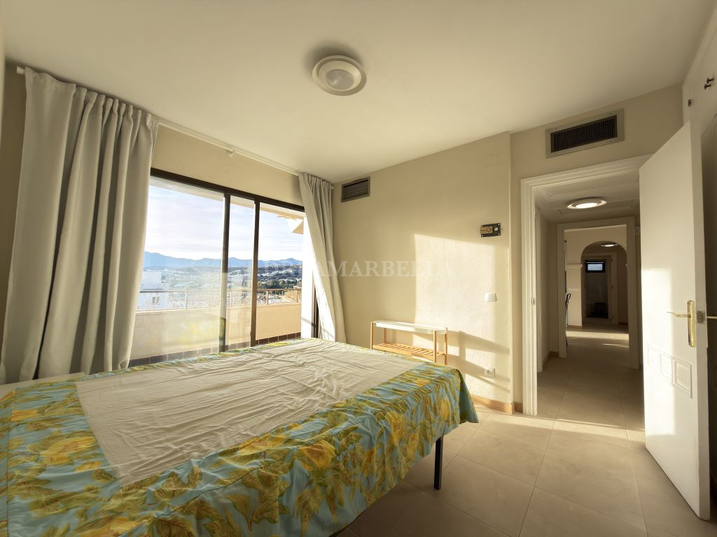 Apartment in Estepona East