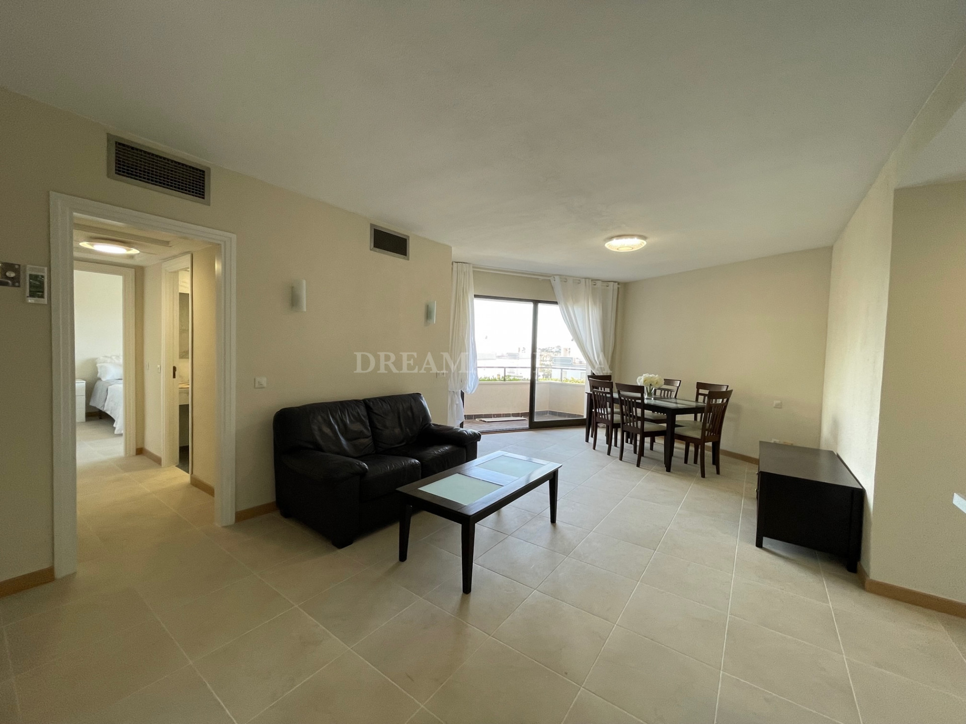 Apartment in Estepona East