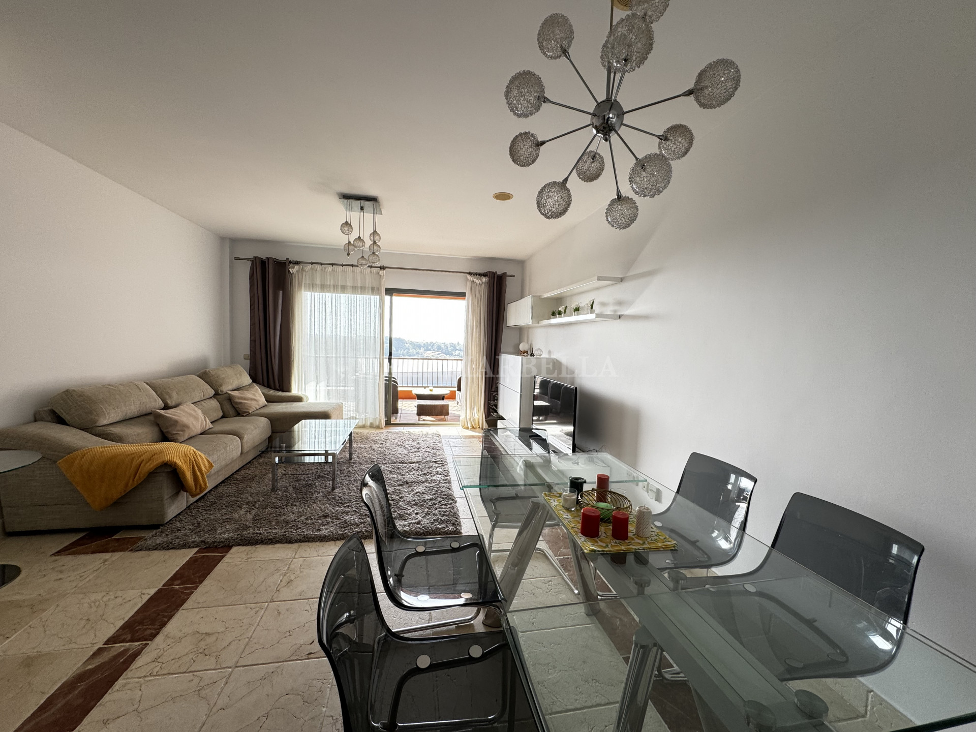 Apartment in Estepona East