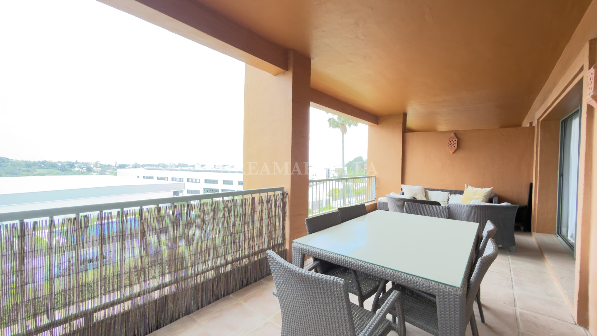 Apartment in Estepona East