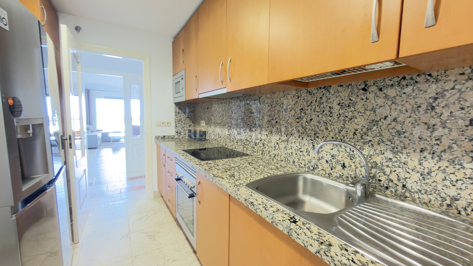 Apartment in Estepona East