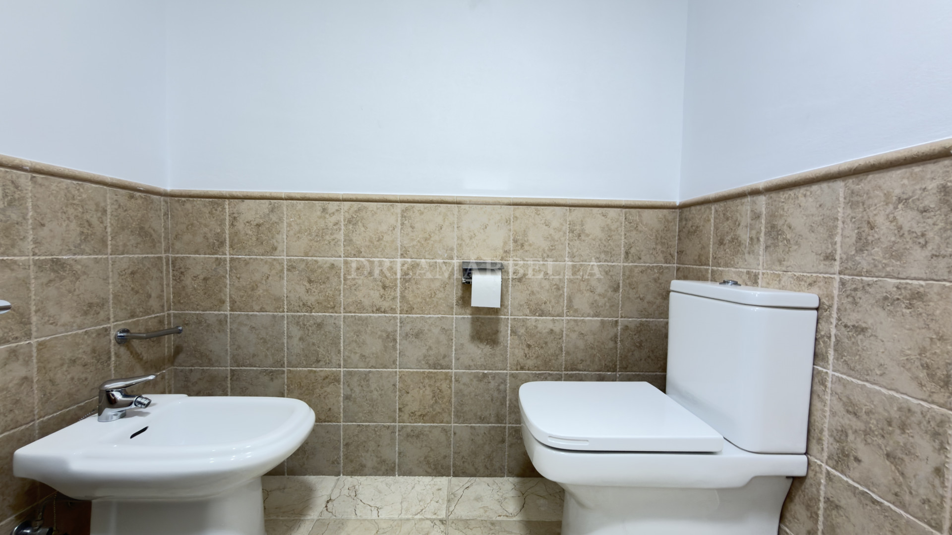 Apartment in Estepona East
