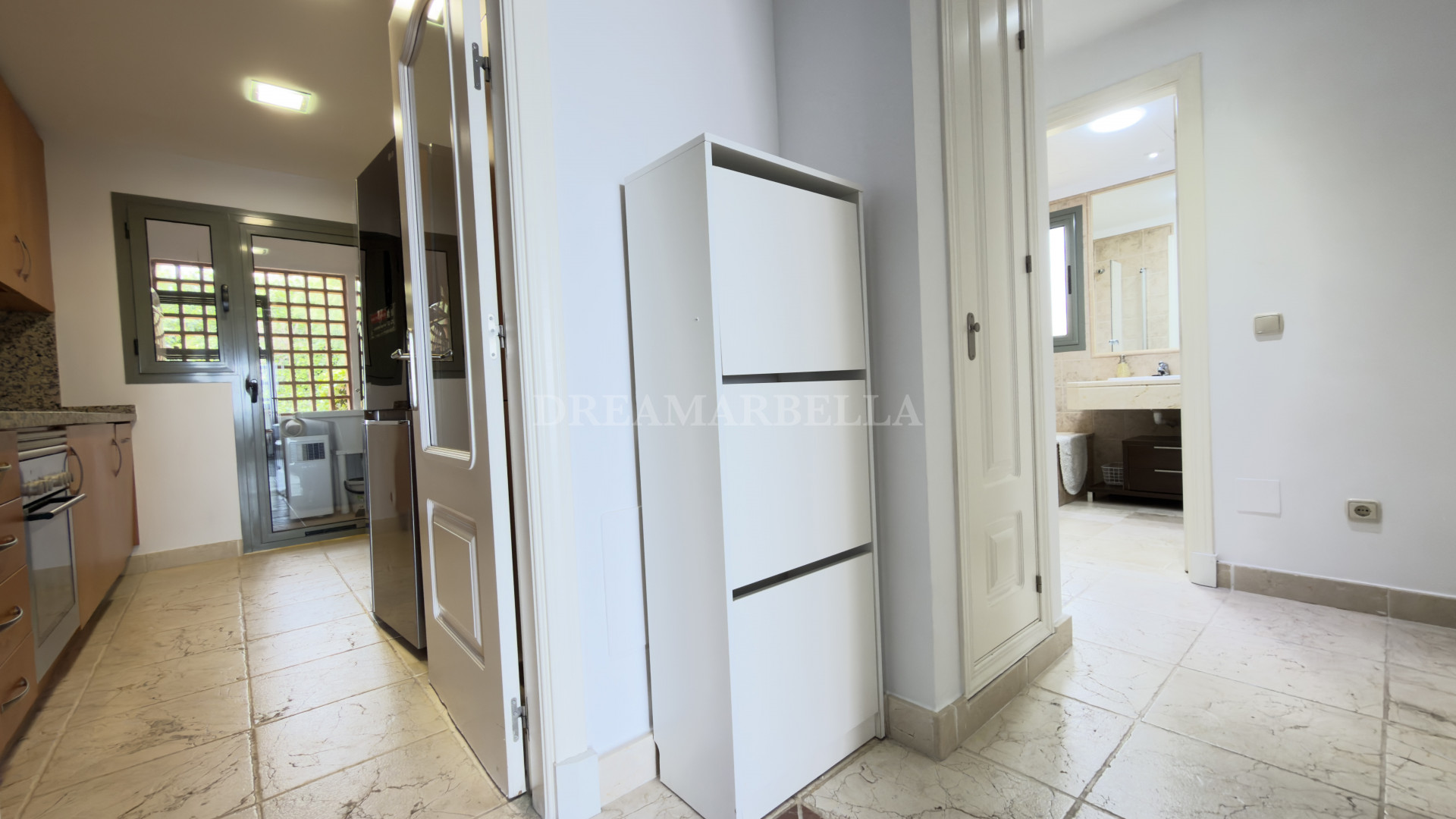Apartment in Estepona East