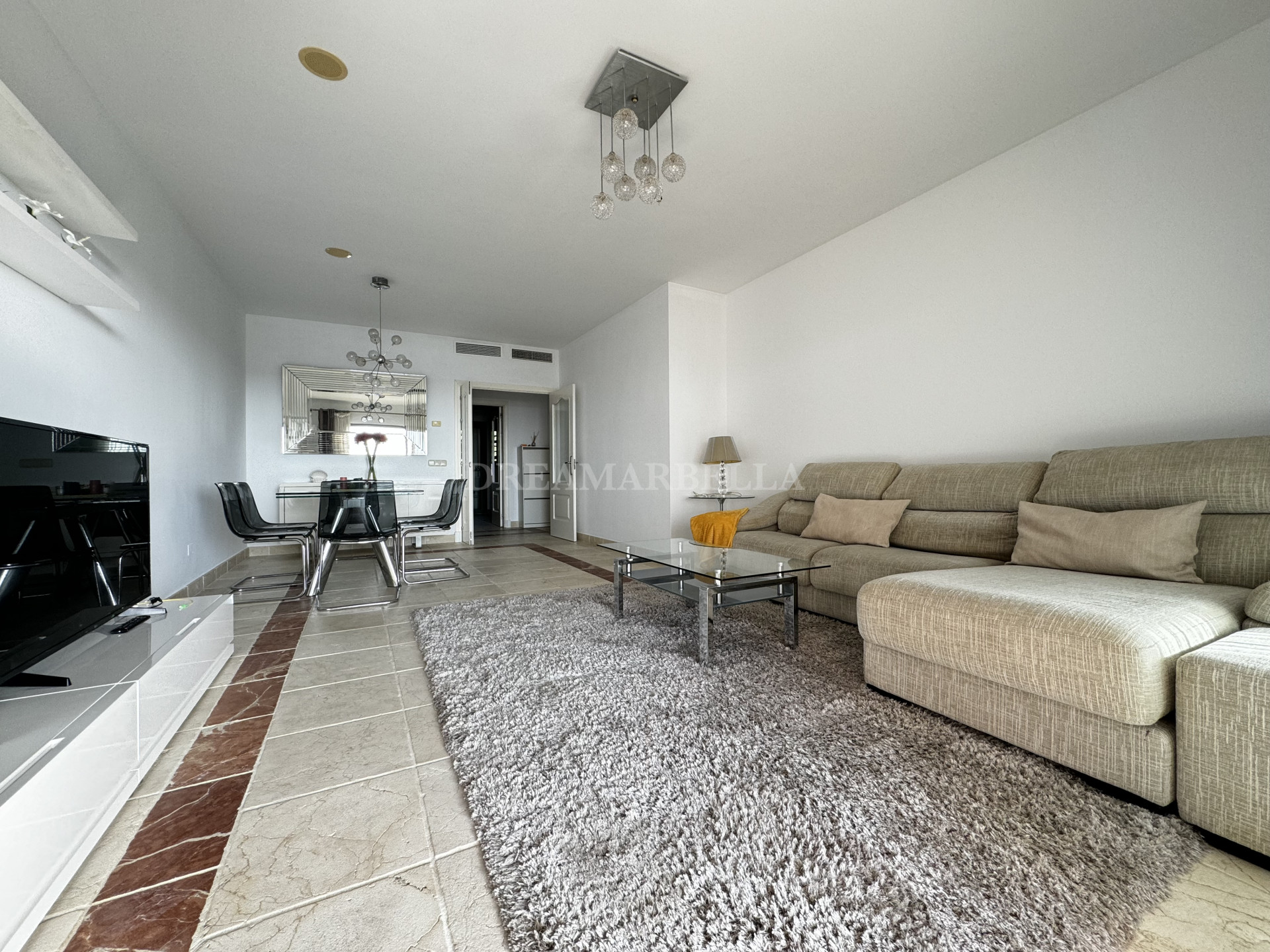 Apartment in Estepona East