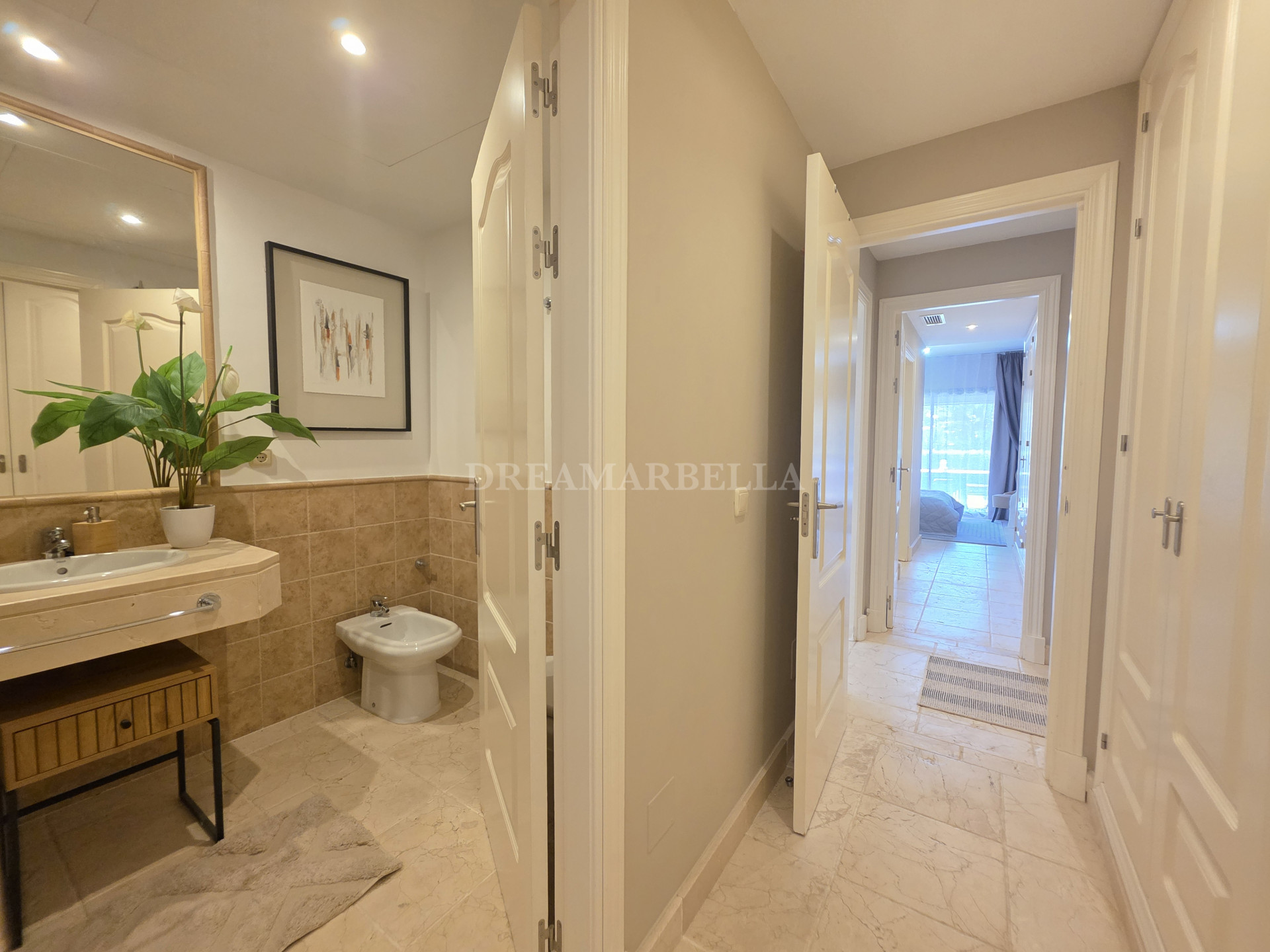 Ground Floor Apartment in Estepona East