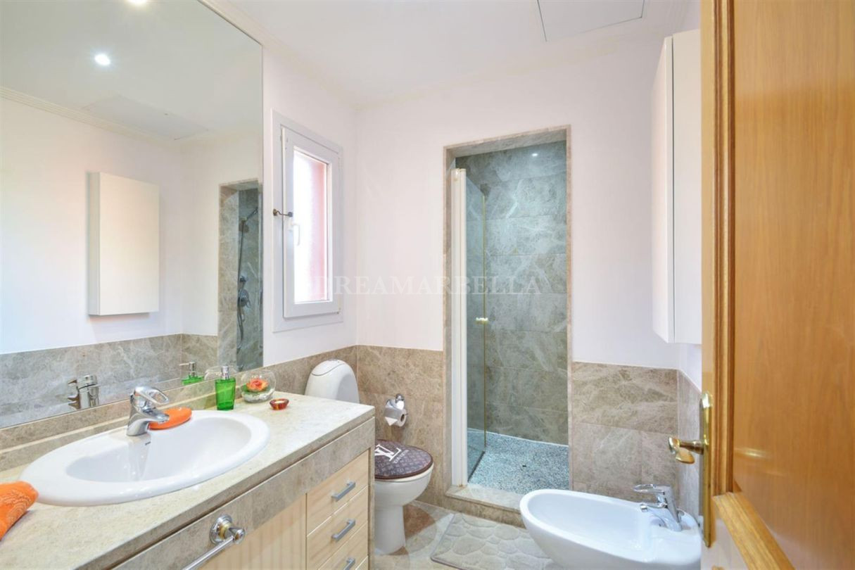 Villa in Marbella Este