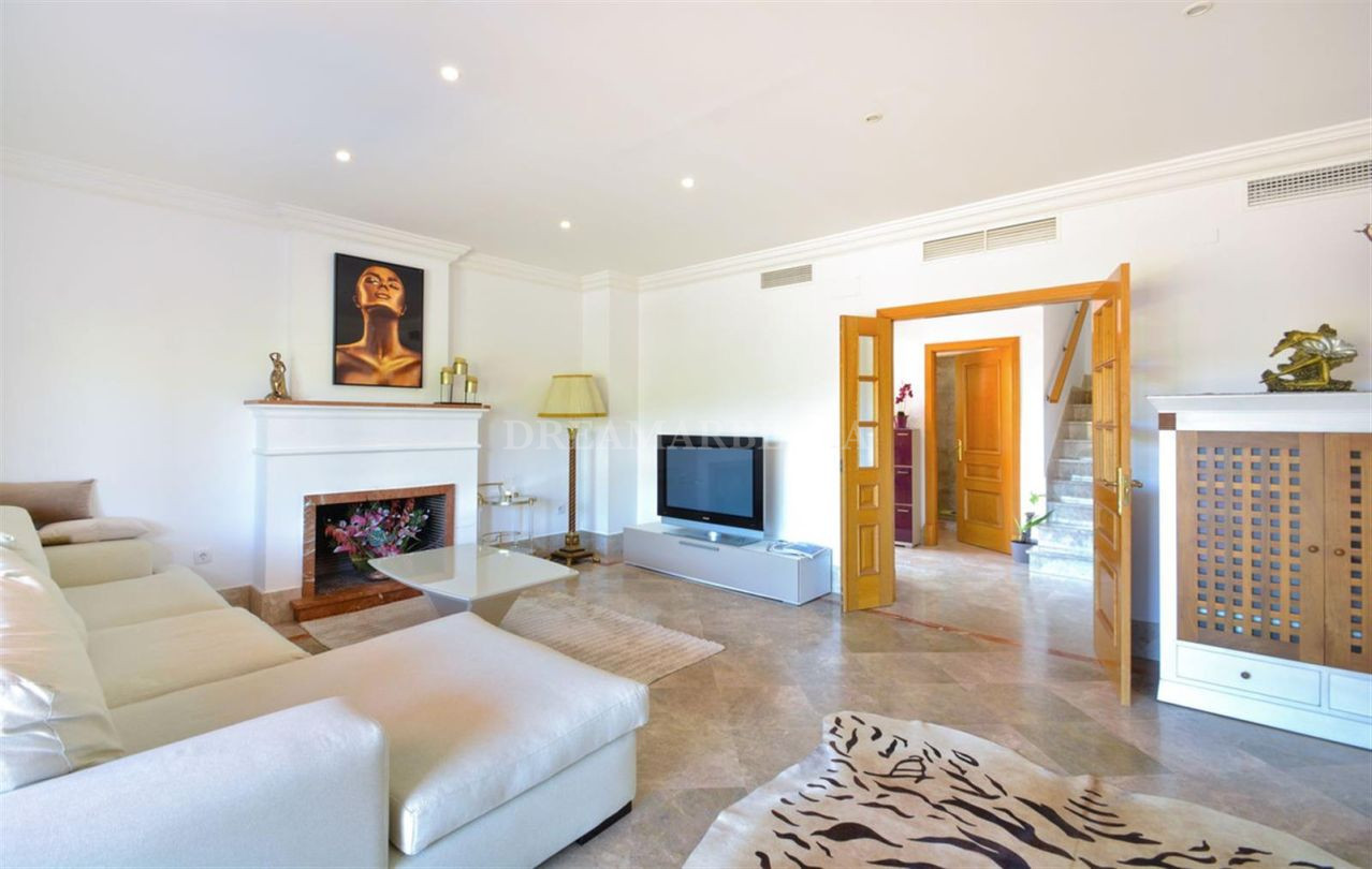 Villa in Marbella Este