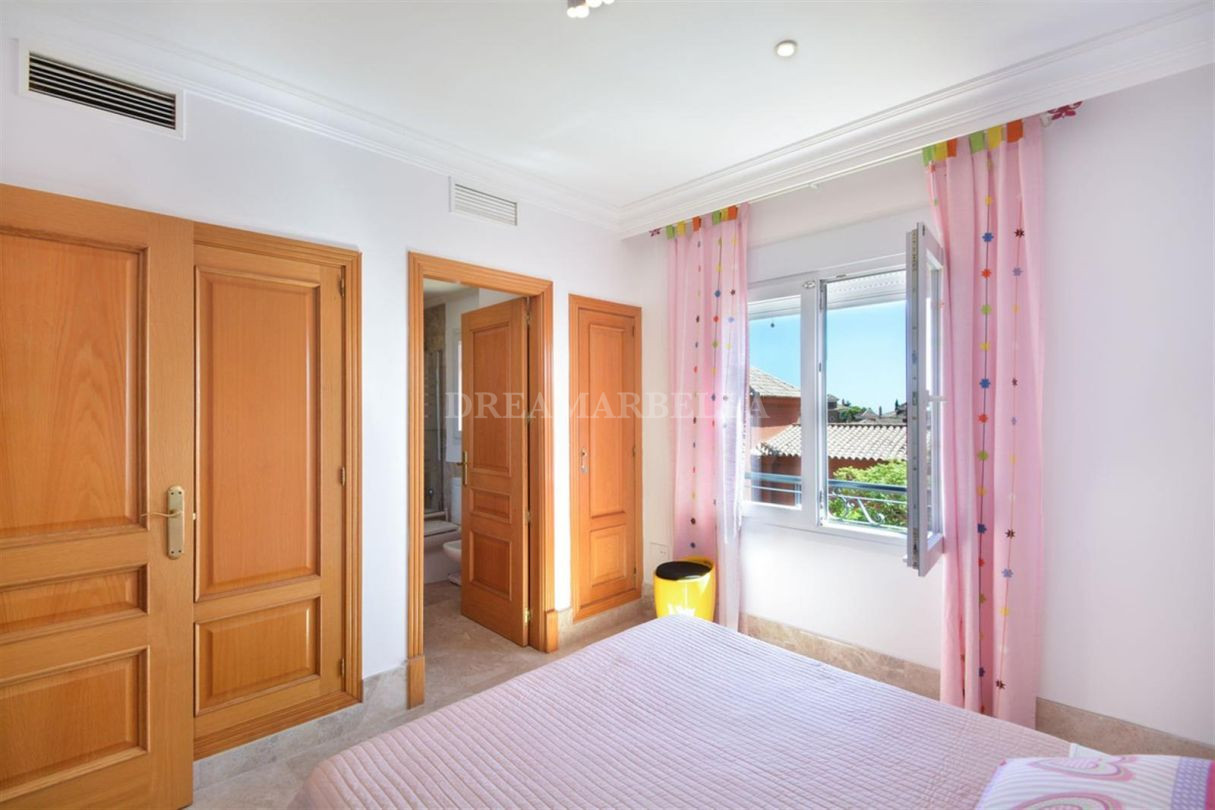 Villa in Marbella Este