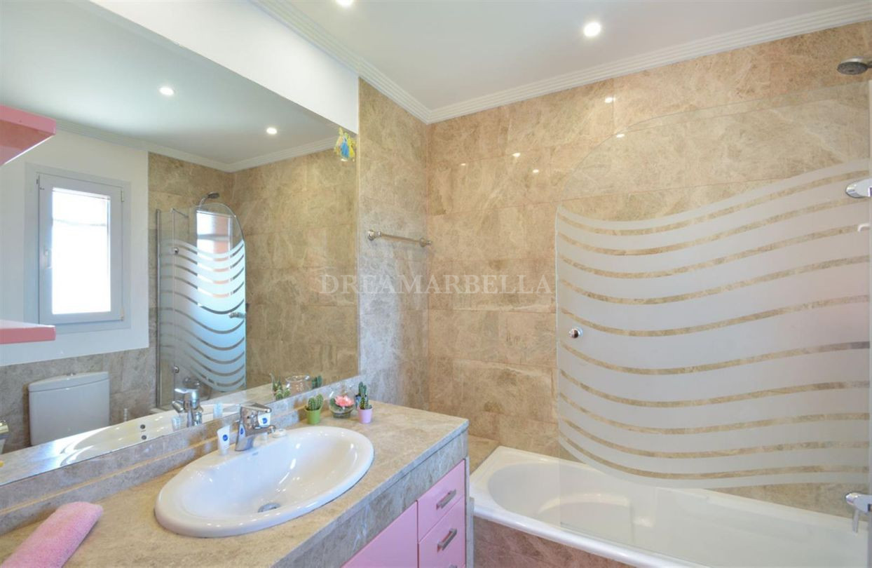 Villa in Marbella Este