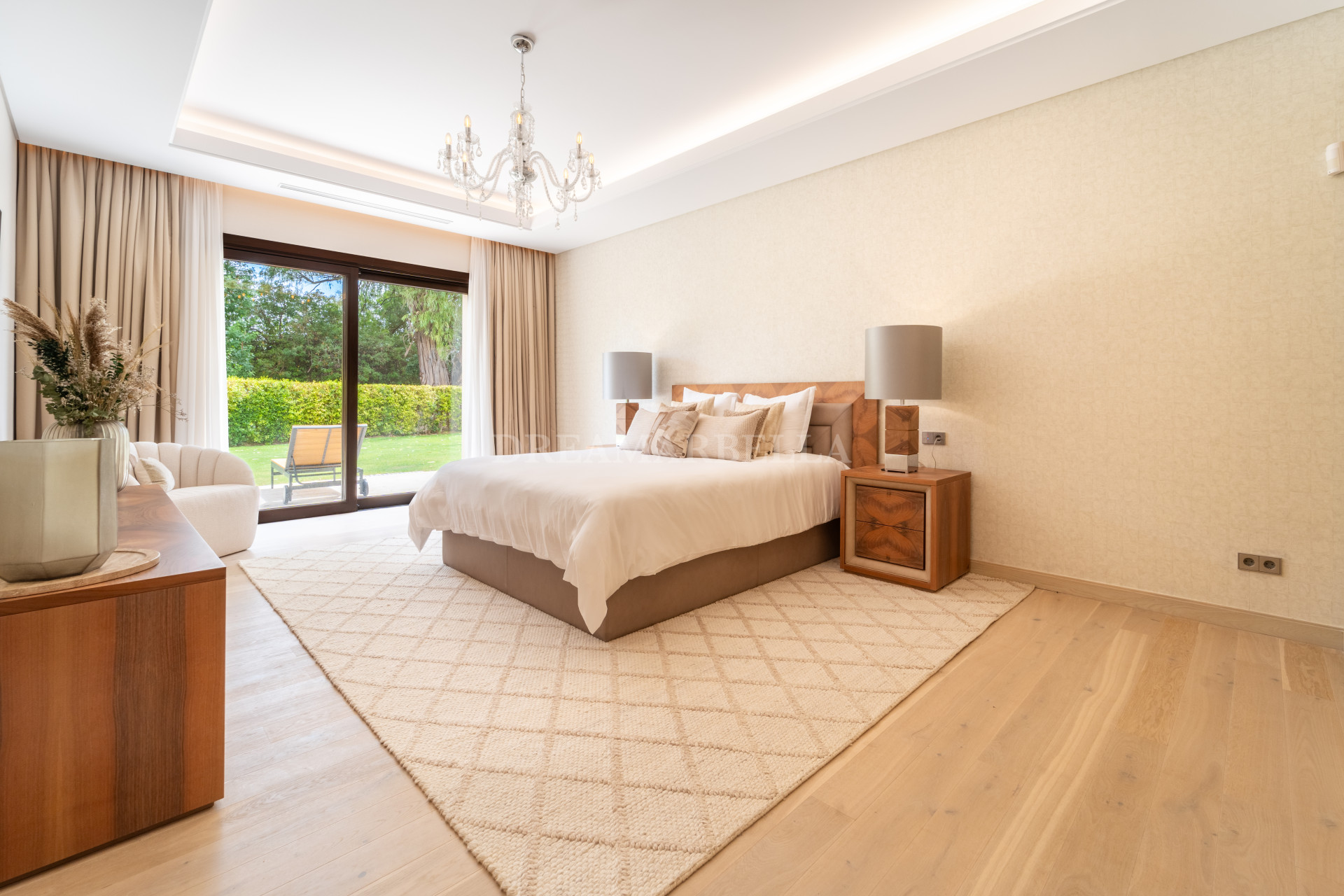 Villa in Nueva Andalucia