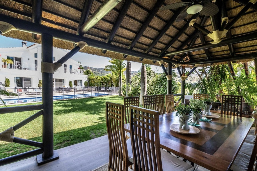 Villa in Marbella Este