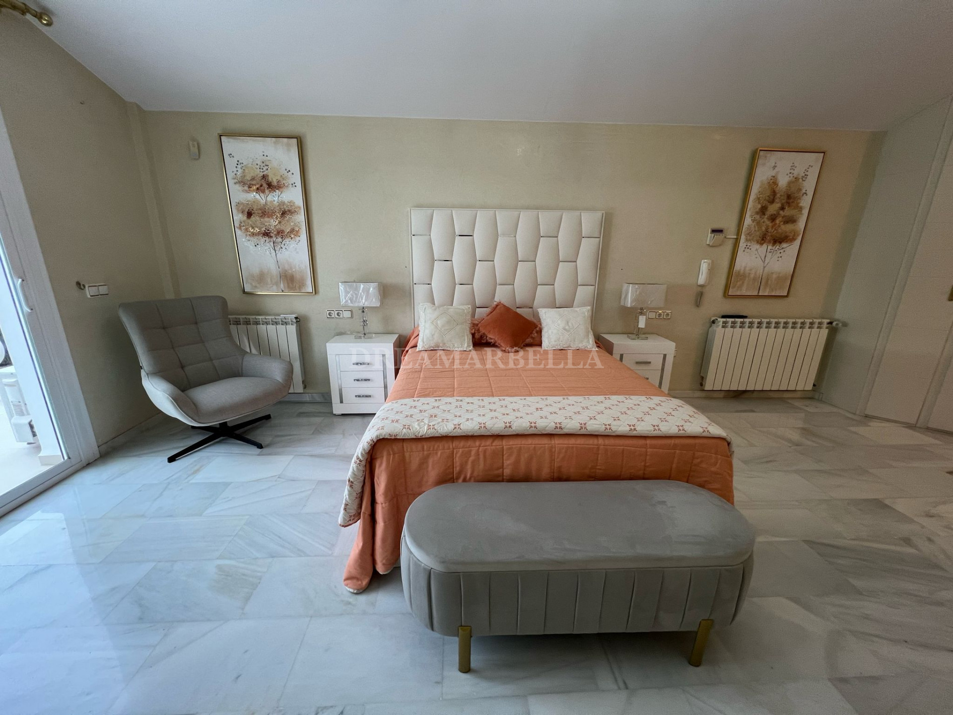 Villa in Marbella Este