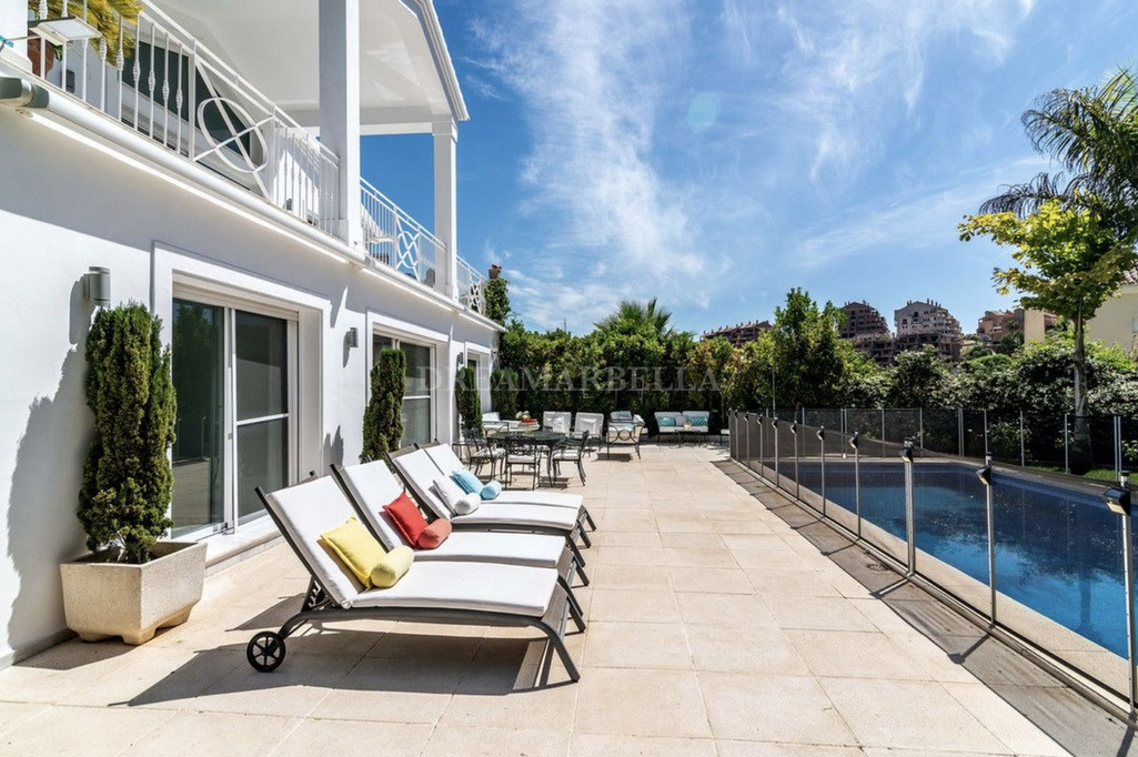 Villa in Marbella Este