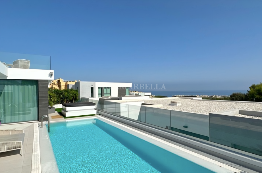 Villa in Marbella Este