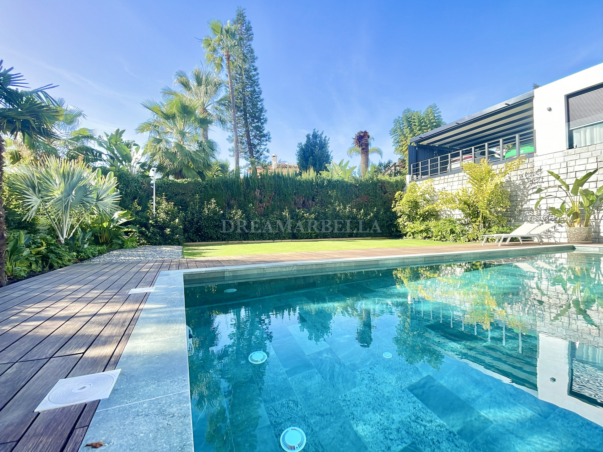 Villa in Marbella Este