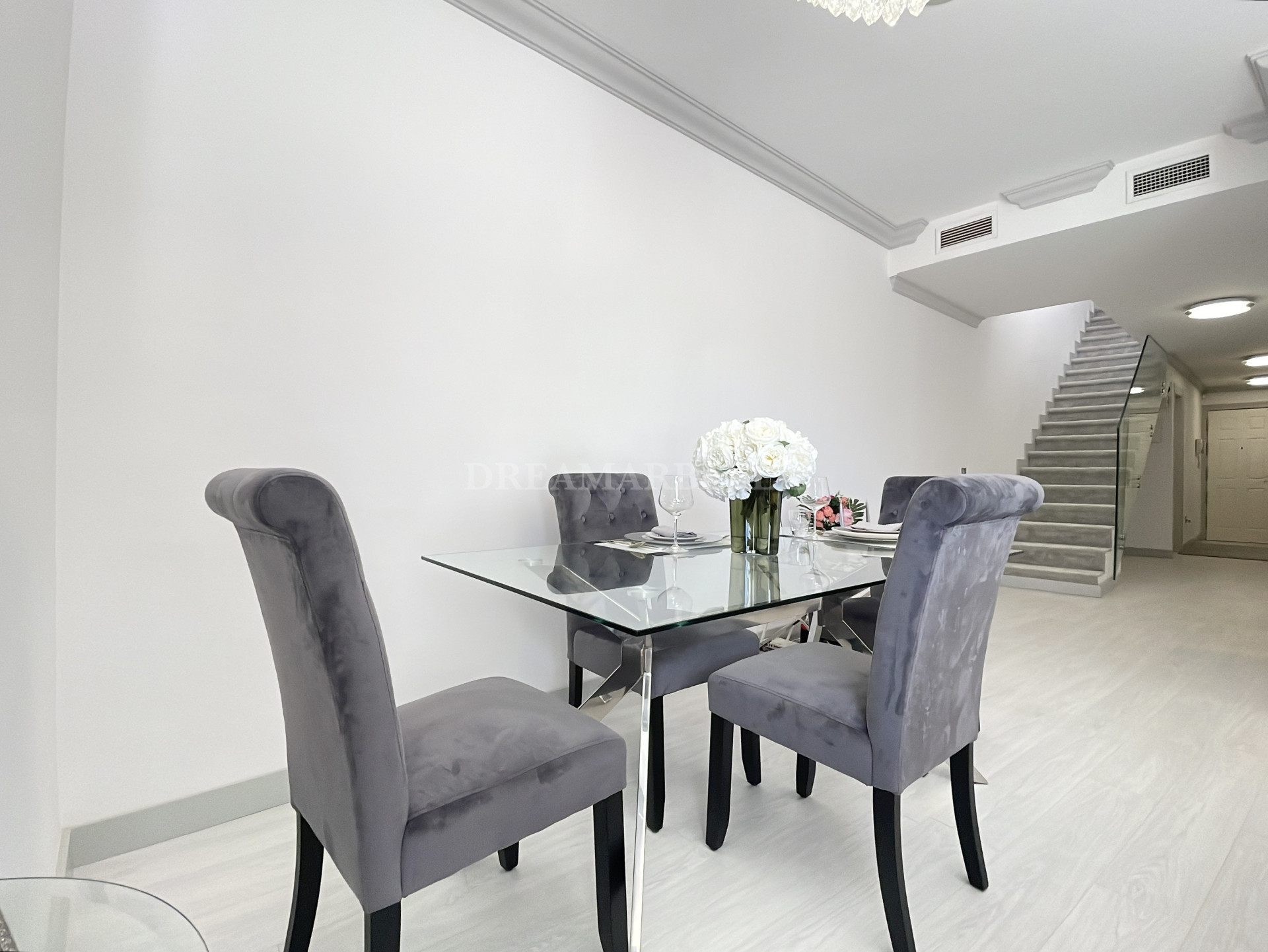 Duplex Penthouse in Estepona East