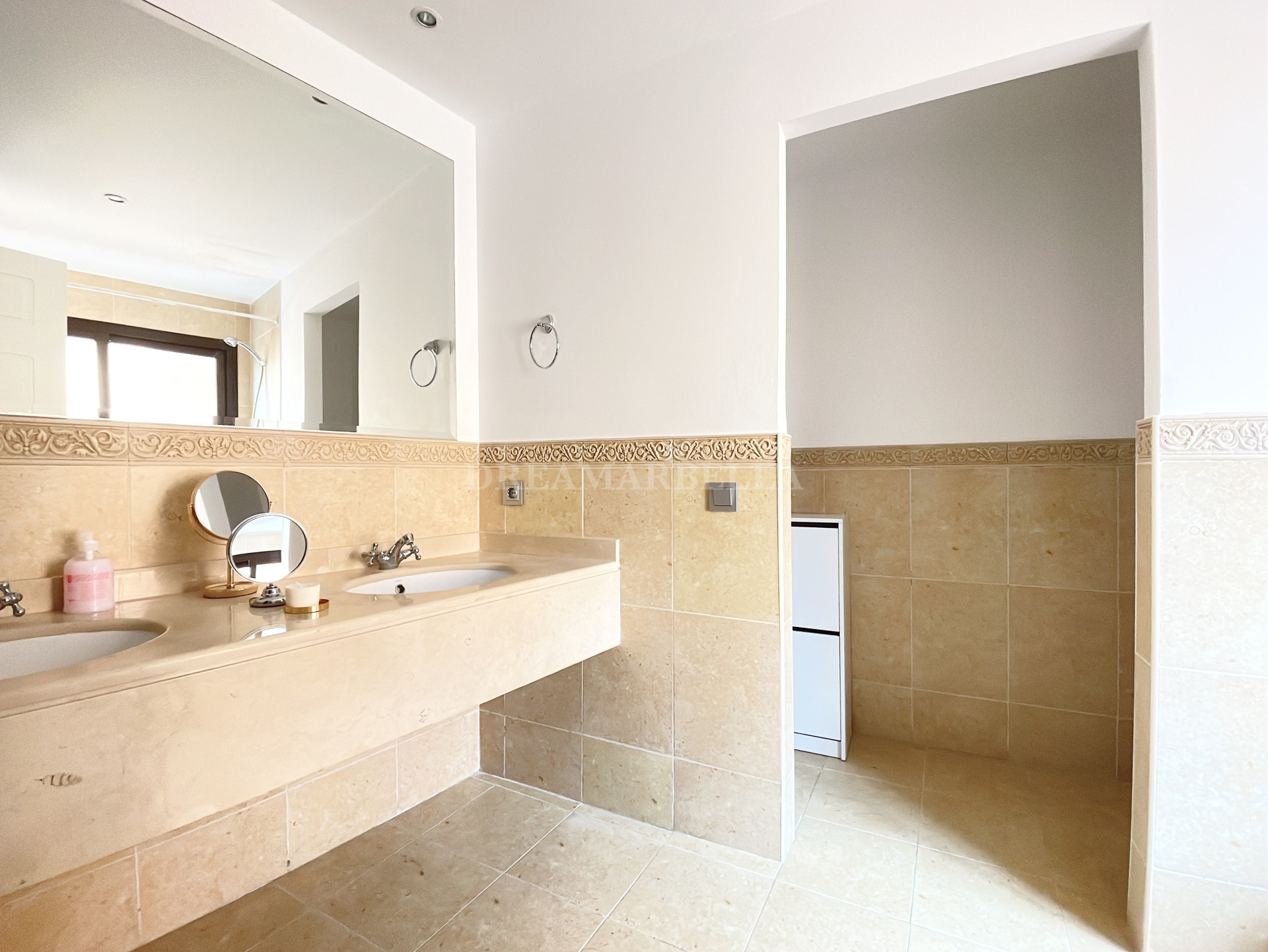 Duplex Penthouse in Estepona East