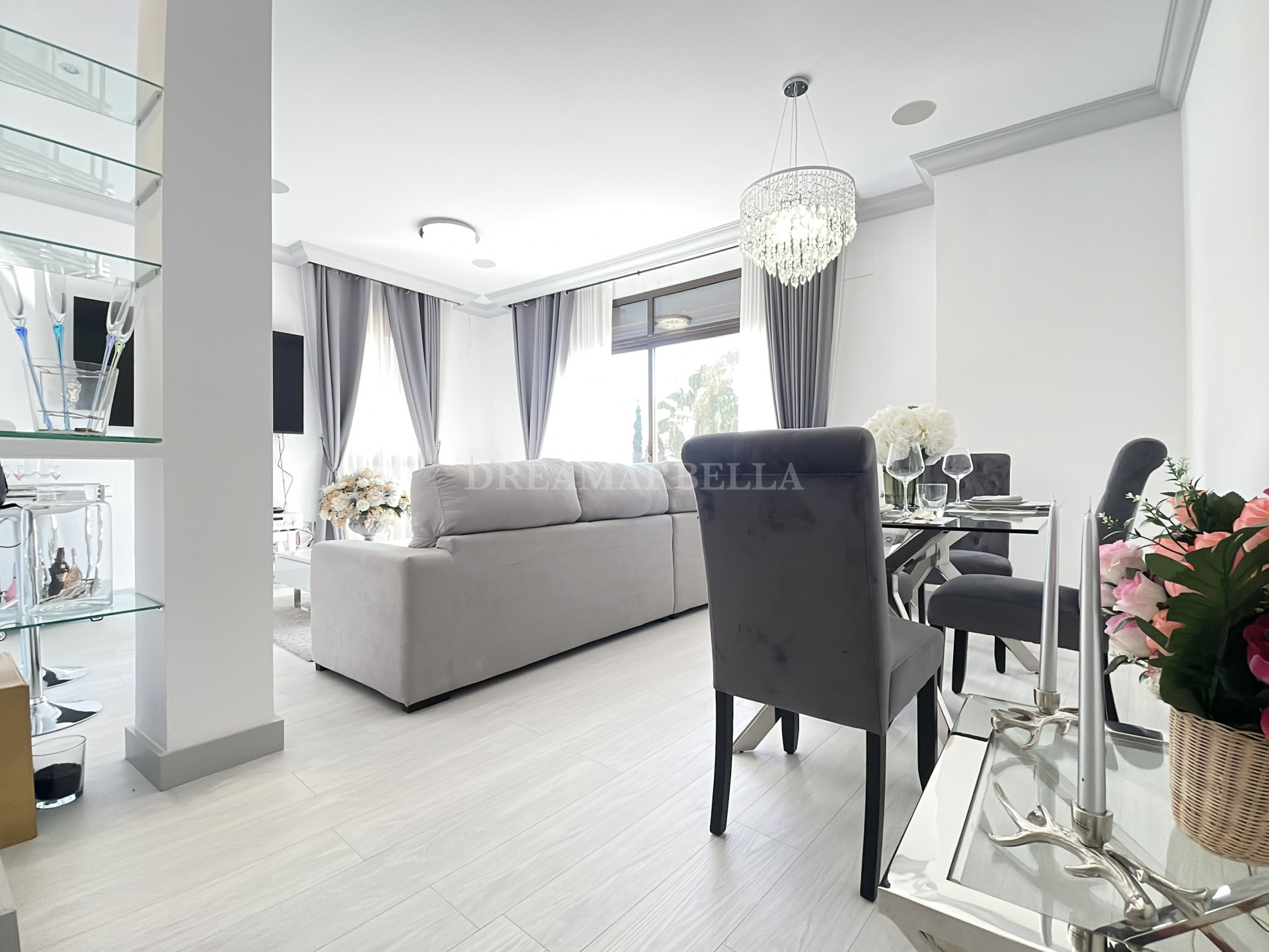 Duplex Penthouse in Estepona East