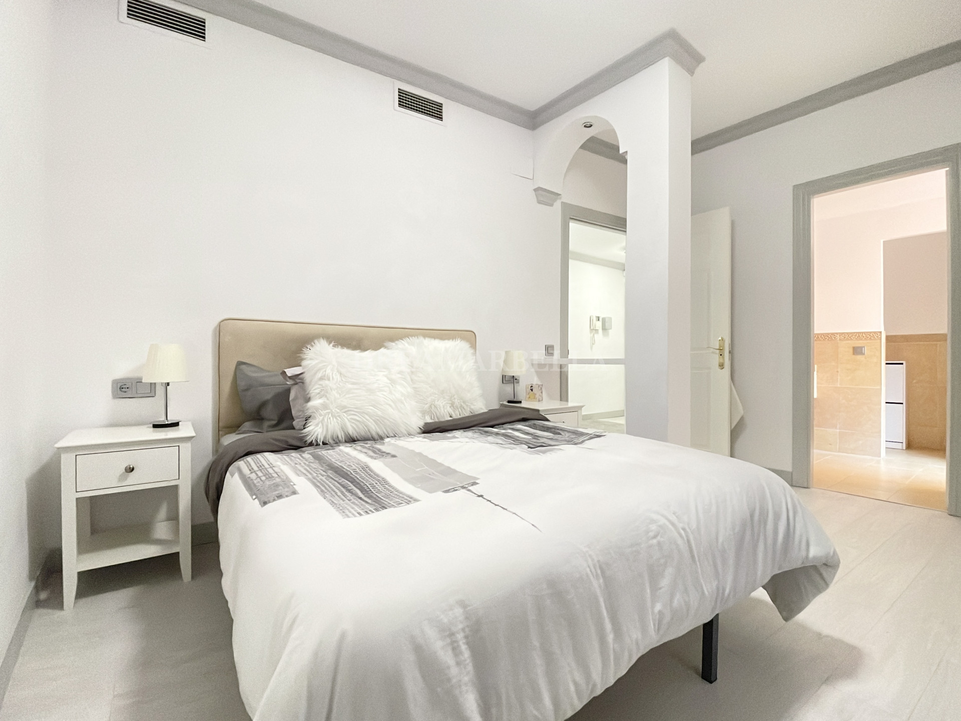 Duplex Penthouse in Estepona East