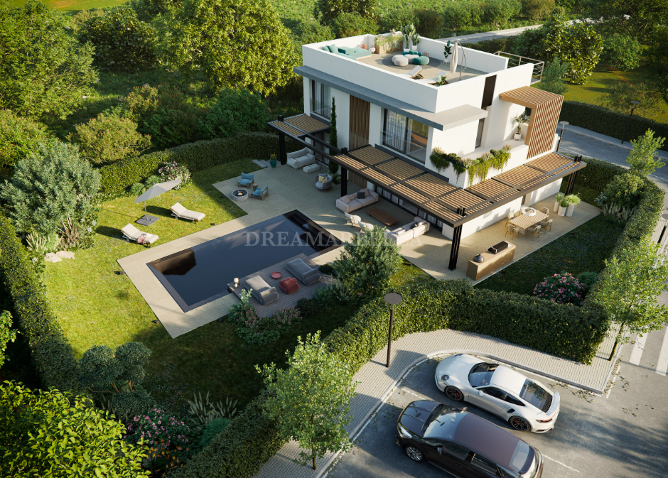 Plot in Estepona East