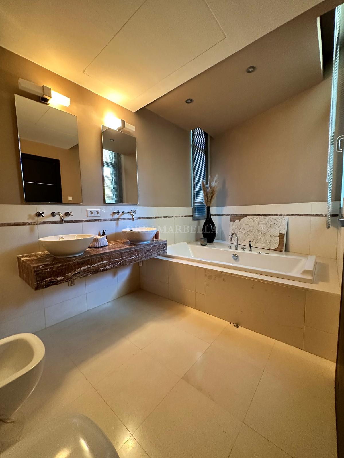 Semi Detached House in Marbella Golden Mile
