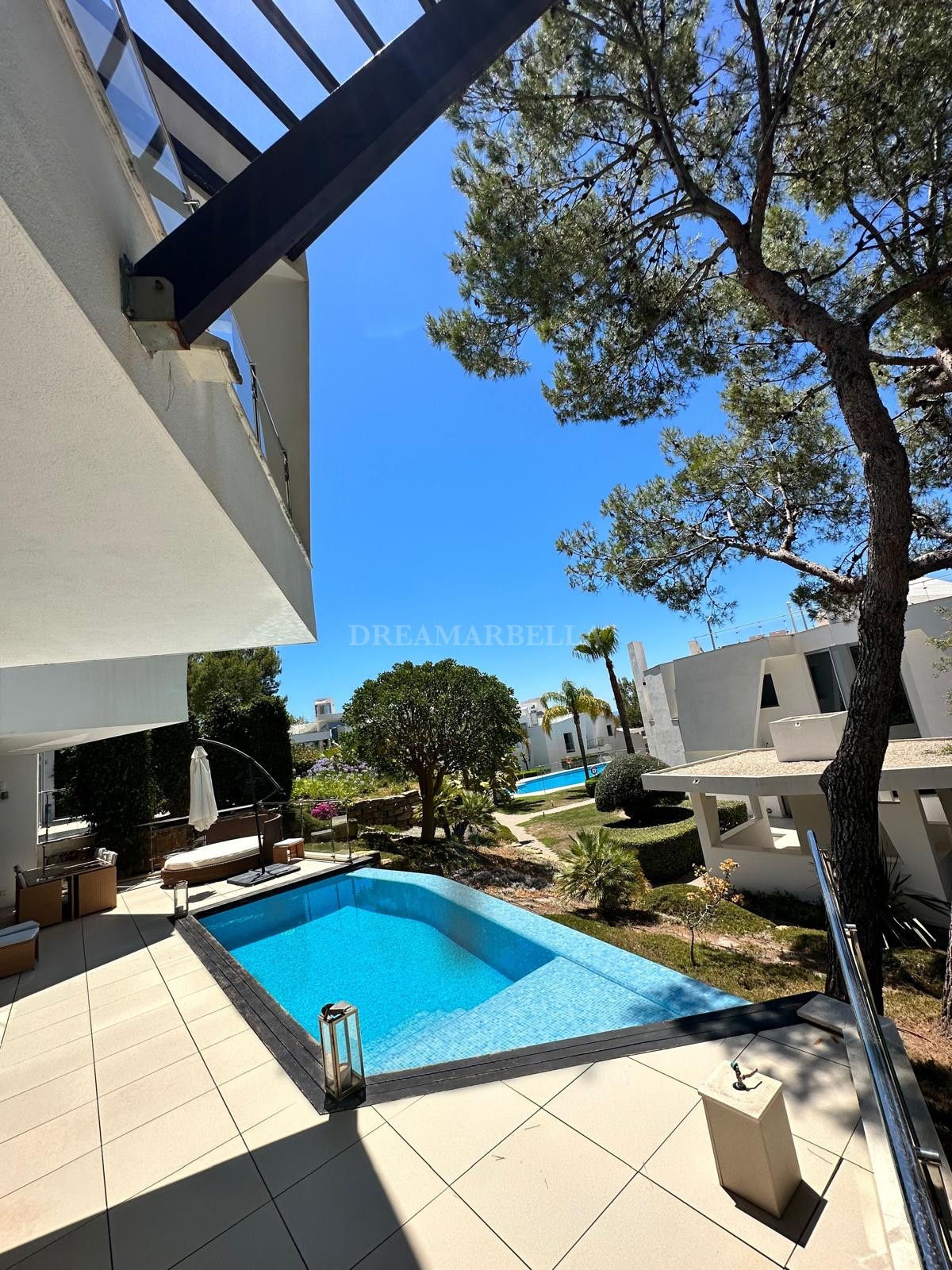Semi Detached House in Marbella Golden Mile