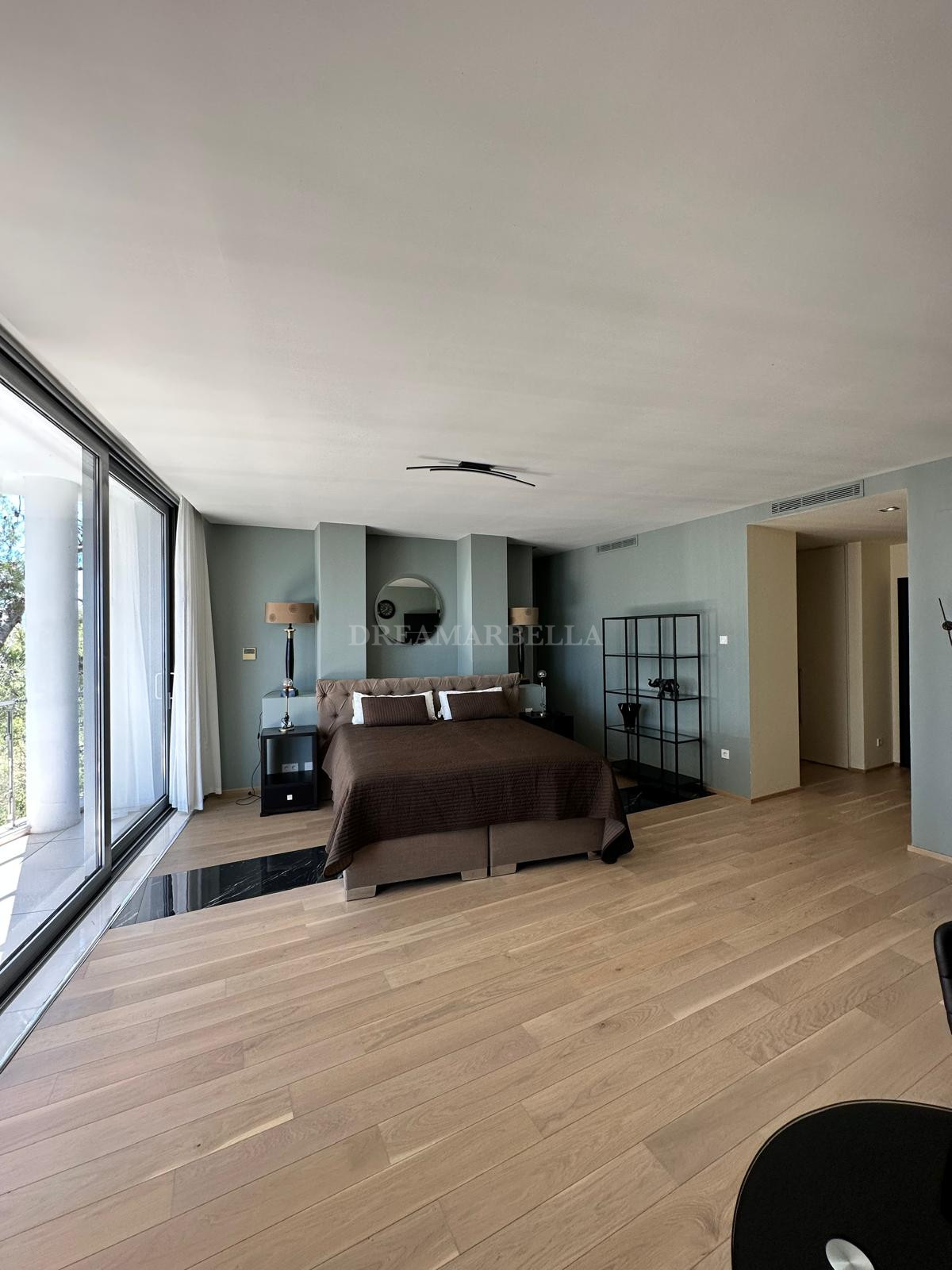 Semi Detached House in Marbella Golden Mile