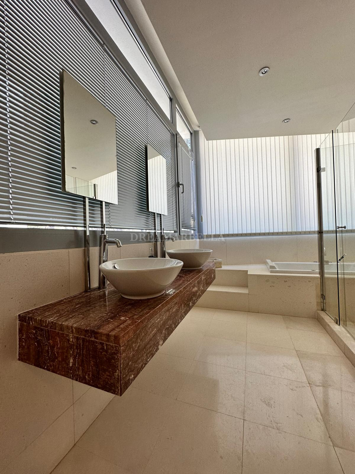 Semi Detached House in Marbella Golden Mile