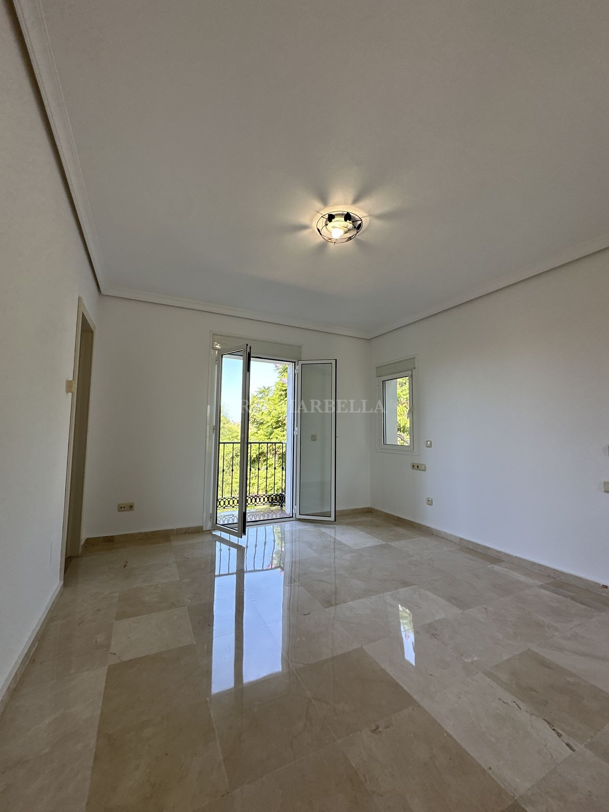 Villa in Marbella Este