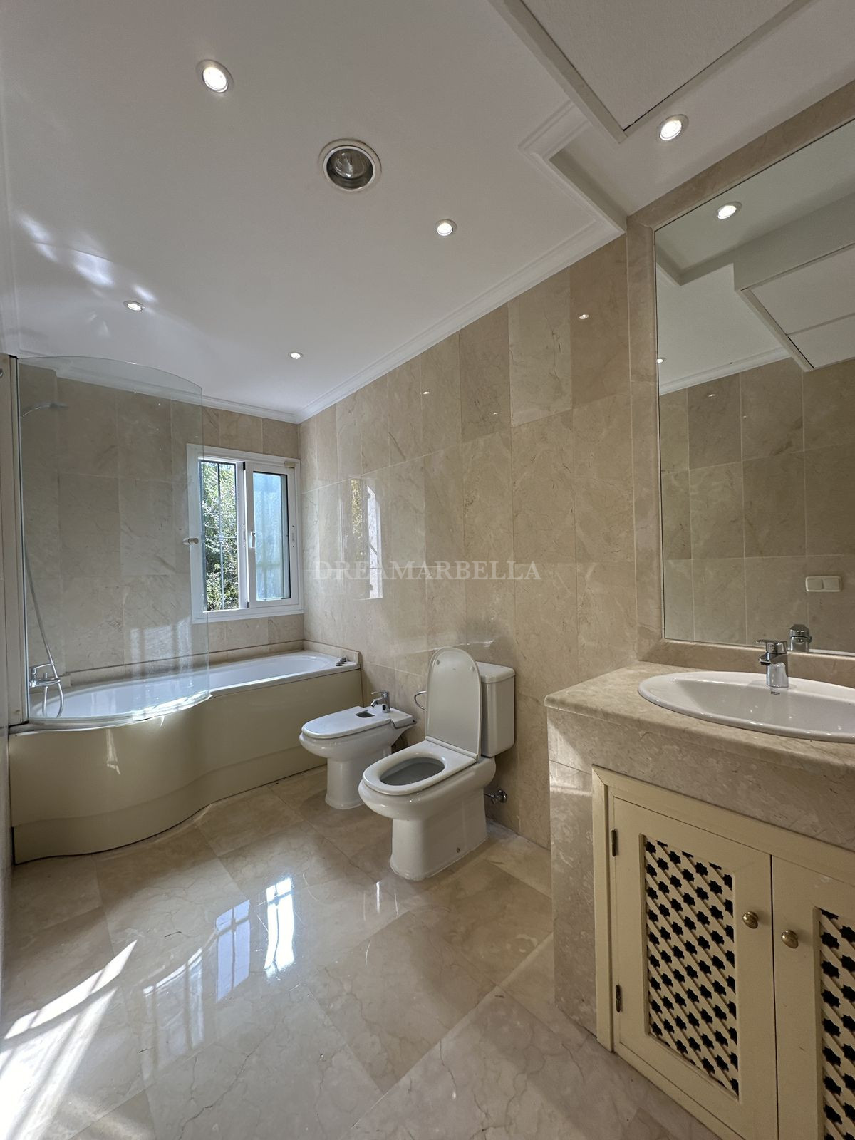 Villa in Marbella Este
