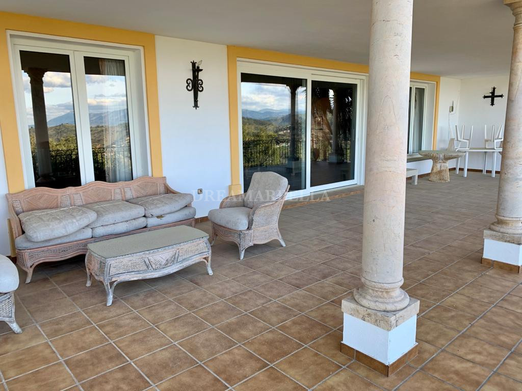 Finca in Monda