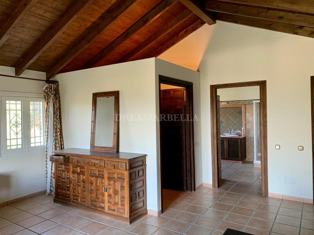 Finca in Monda